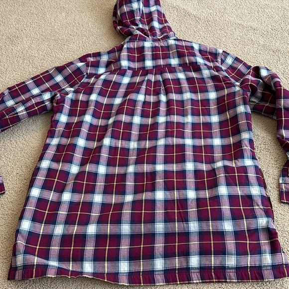 LL Bean fleece lined flannel hooded shirt jacket - Picture 9 of 9